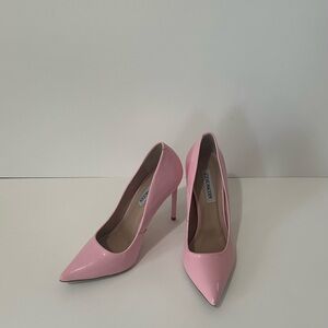 Pink Steve Madden heels - women’s size 7 - worn once